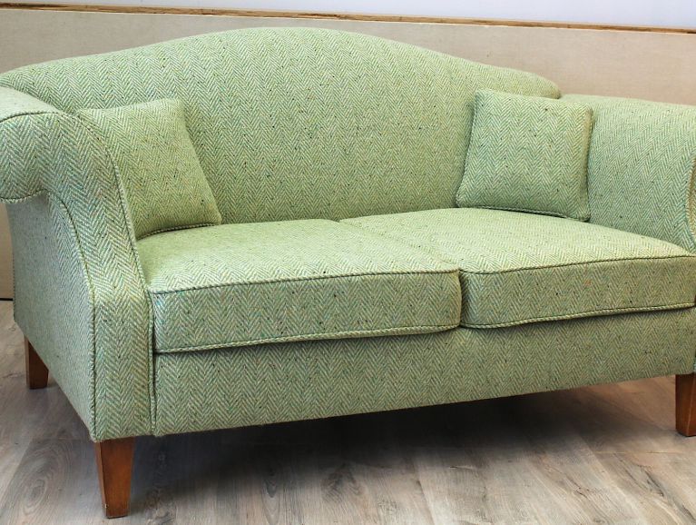 Complete réfection of a Contemporary Sofa - Sequana Publisher Fabric