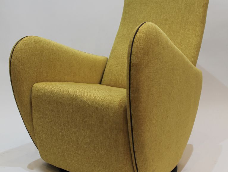 Cover of a modern rocking armchair - Fabric of the publisher Jane Churchill
