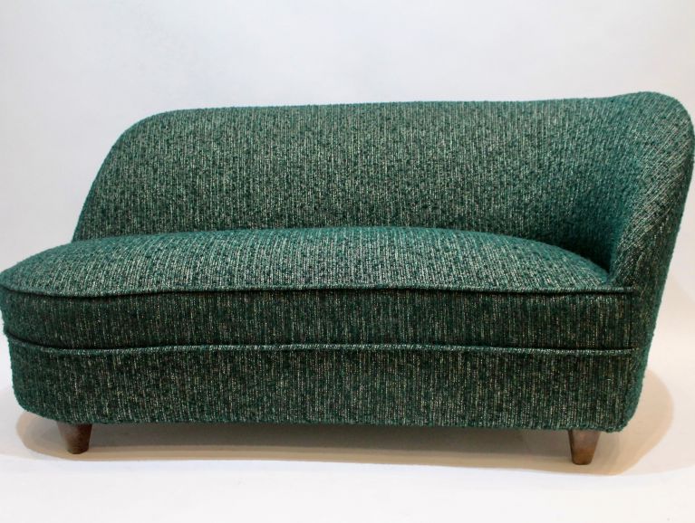 Complète refection of a sofa inspired by Vladimir Kagan - Fabric by Pierre Frey