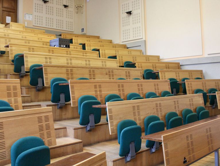 Complete repair of folding seats Agroparistech site Paris 5 th - Fabric of the publisher Lelievre