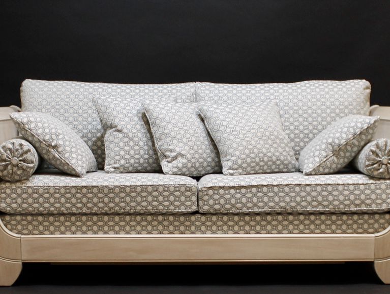 Refection and covering a sofa - Fabric from the publisher Métaphores
