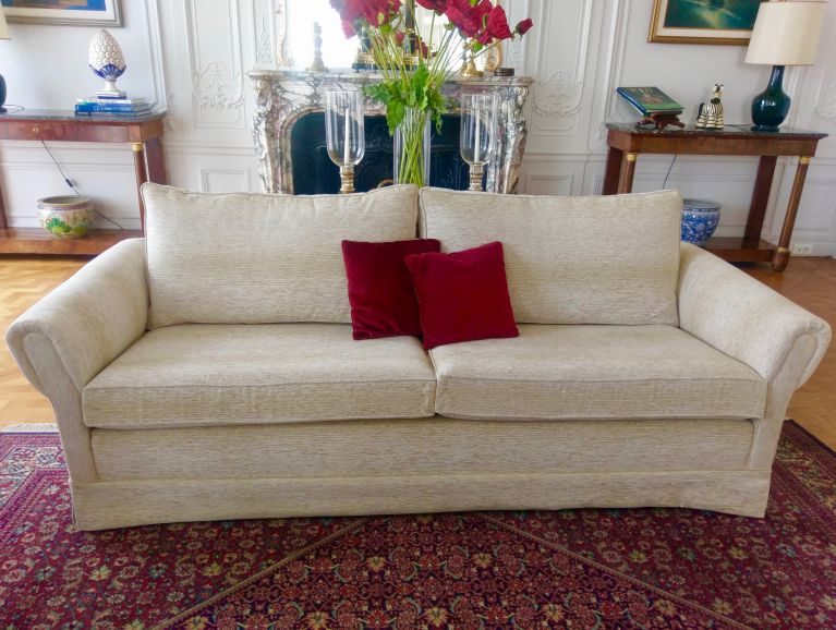 Refecting and covering of a sofa