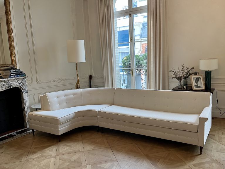 Refurbishment of a designer Pizzetti corner seat - Fabric from the Sahco editor